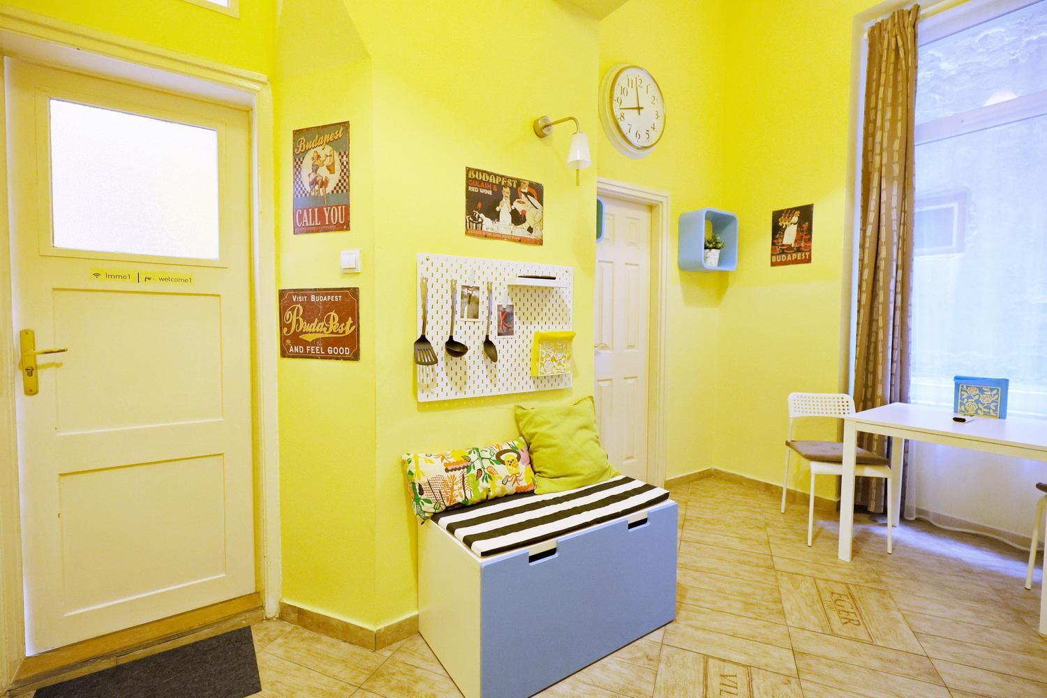 Supreme Astoria Semmelweis Apartment Budapest Ngoại thất bức ảnh